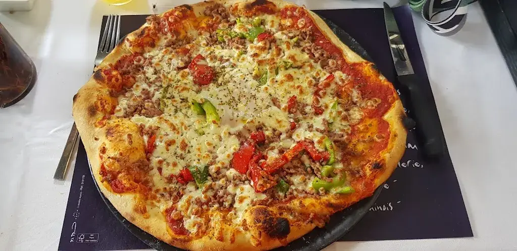 H Vdp_L’Envie_Bagnols-en-Forêt_review