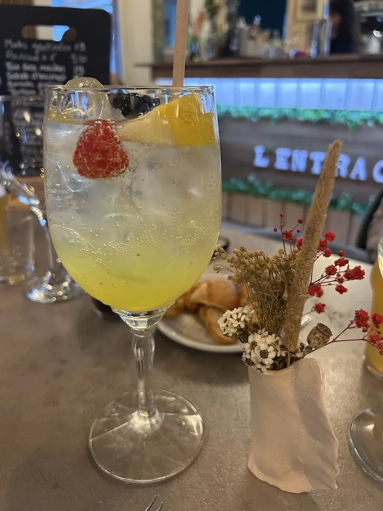 Rachelp_L'Entracte_Auriol_review