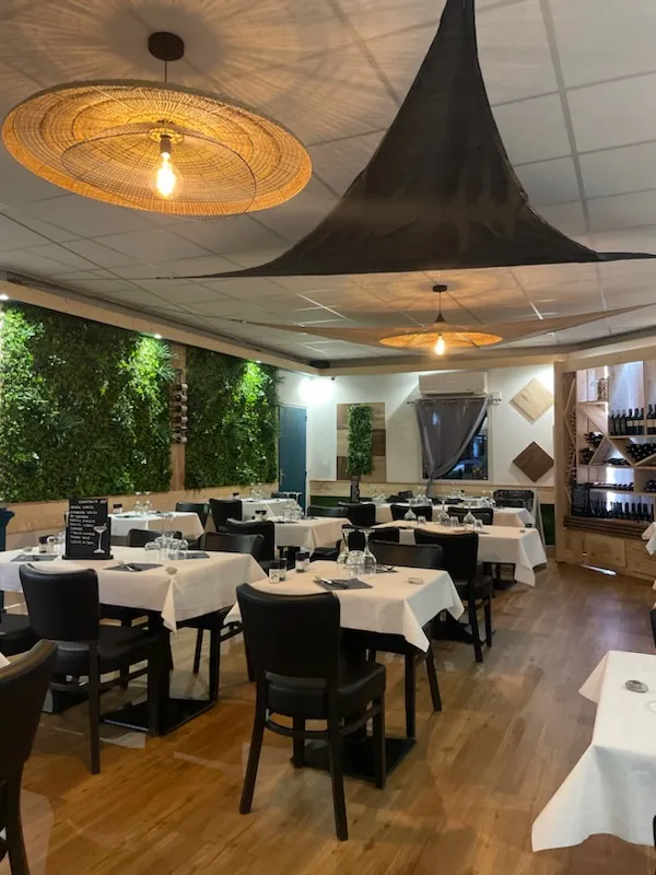 L'Entracte restaurant in Auriol