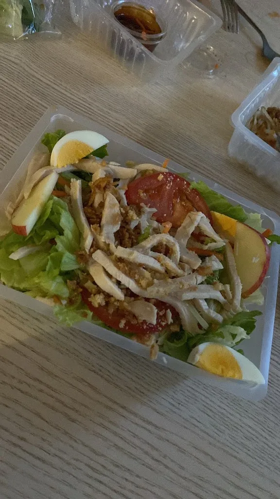 Carole Ferrand_Restaurant Auriol - Phi-long Sushi_Auriol_review