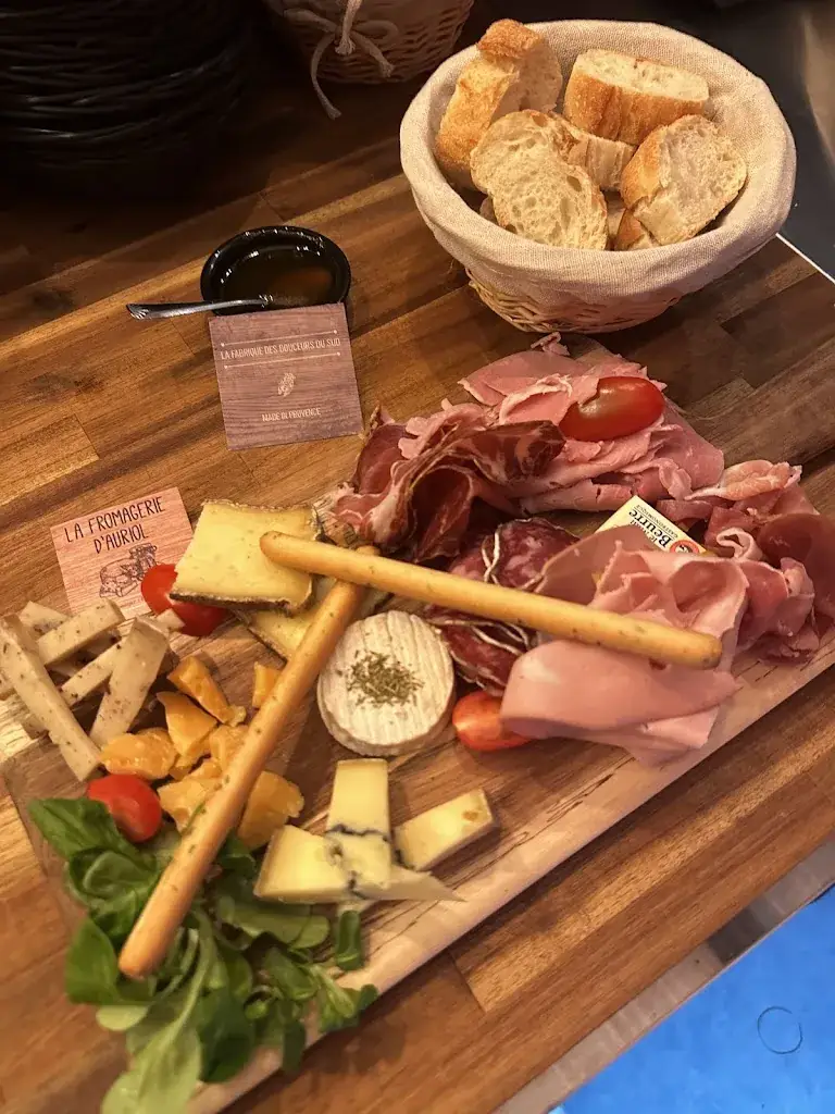 Menu_Marilyn's Pub_Auriol_immagine_5