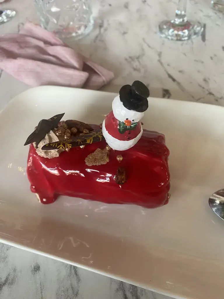 Cathy Colonna_BRASSERIE DU COURS_Auriol_review