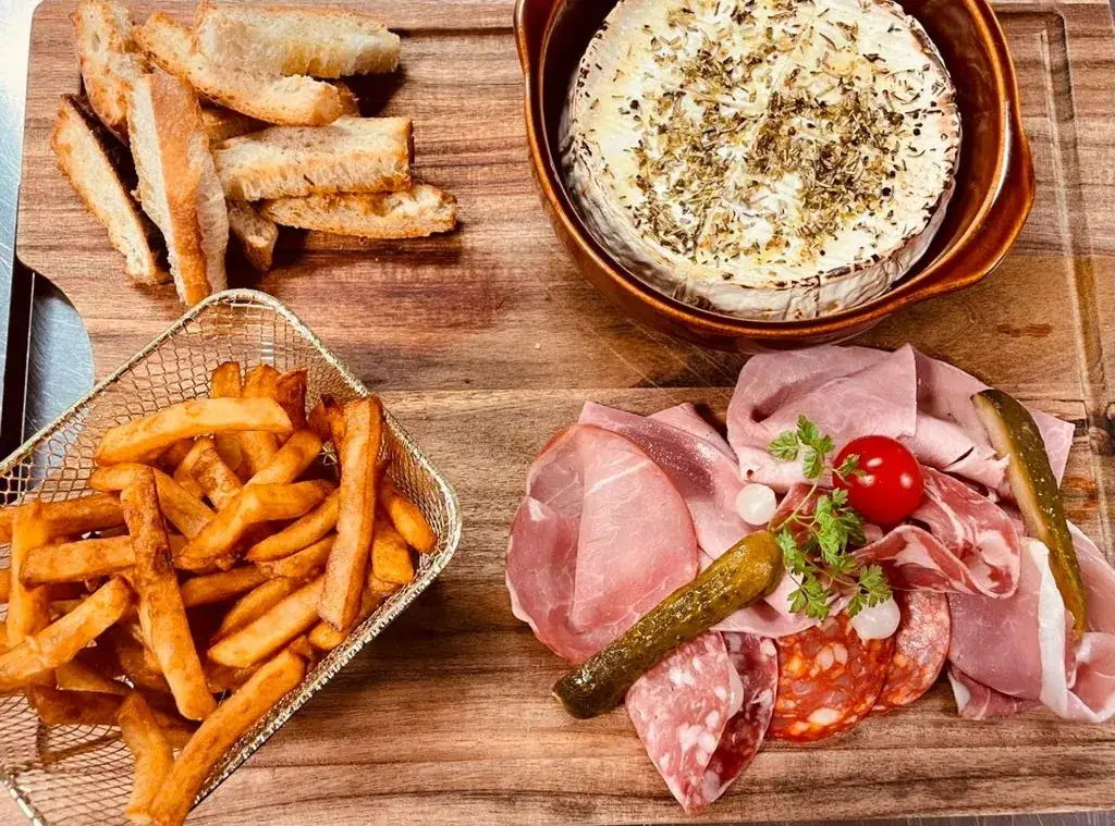 Restaurant L'Inattendu by L'Occitan_Destrousse_slider_image_3