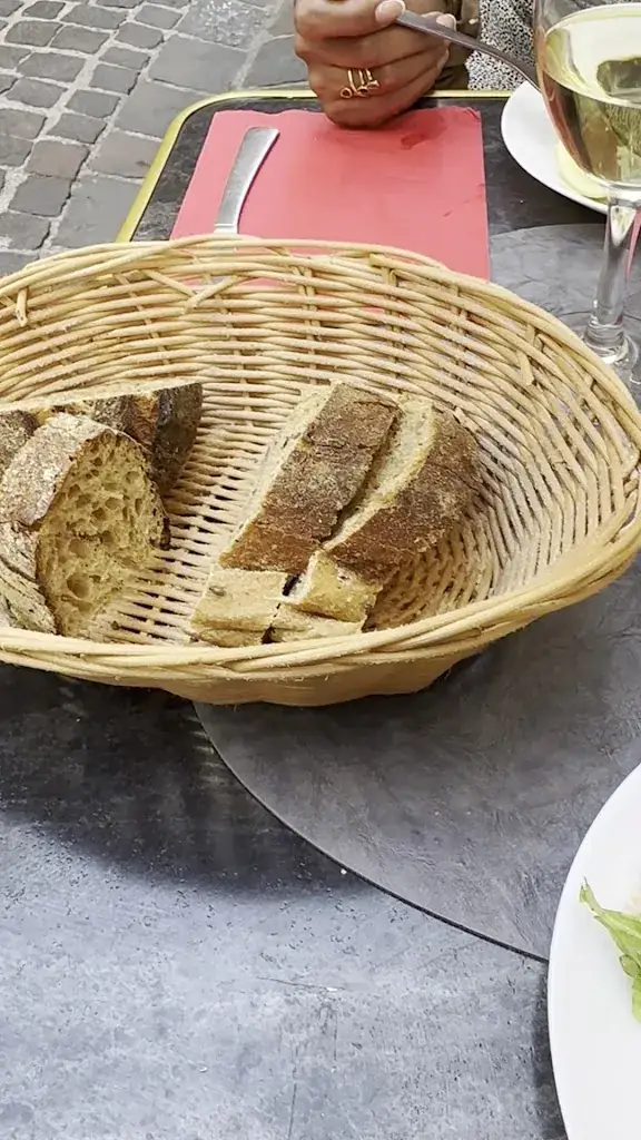 Le Vintage_Avignon_slider_image_2