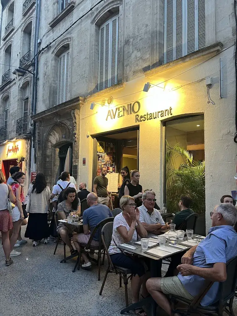 Lin Ye_Avenio_Avignon_review