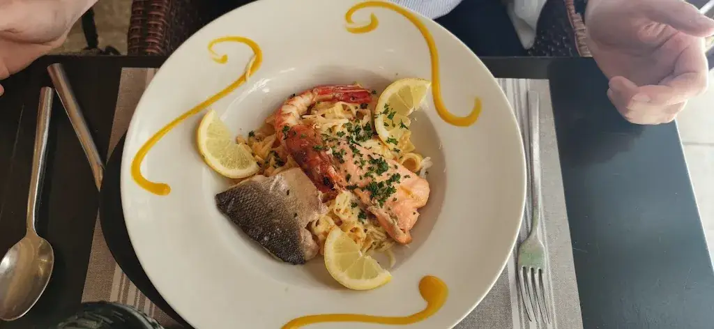 Menu_Restaurant La Cour du Louvre_Avignon_image_5