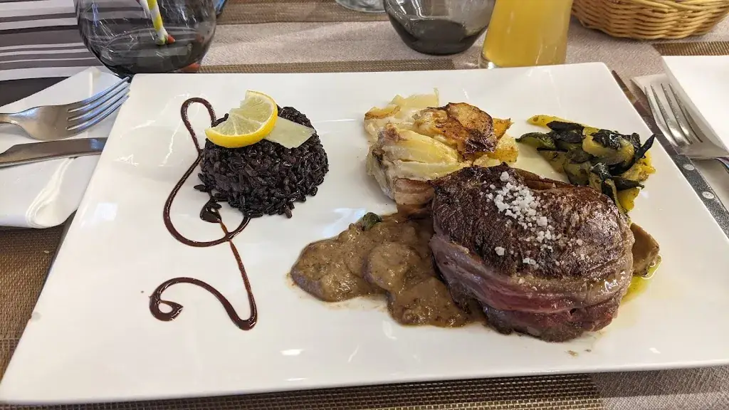 Menu_Restaurant La Cour du Louvre_Avignon_image_7