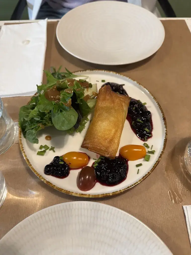 Megan Sivik_Restaurant EAT_Avignon_review