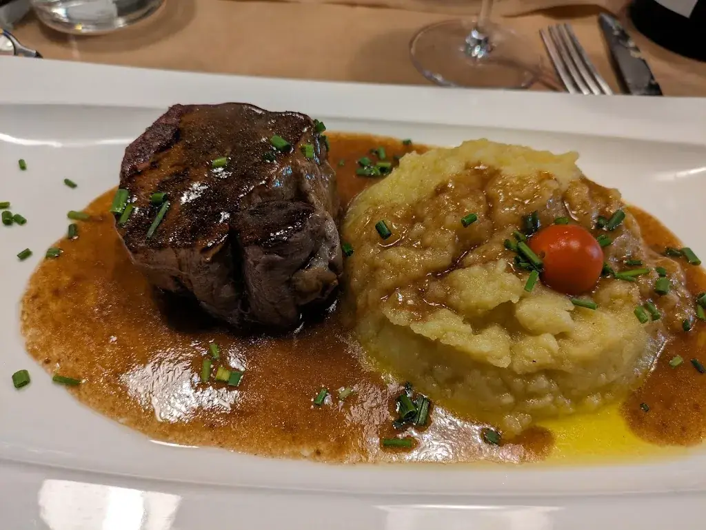 Susan Davis_Restaurant EAT_Avignon_review