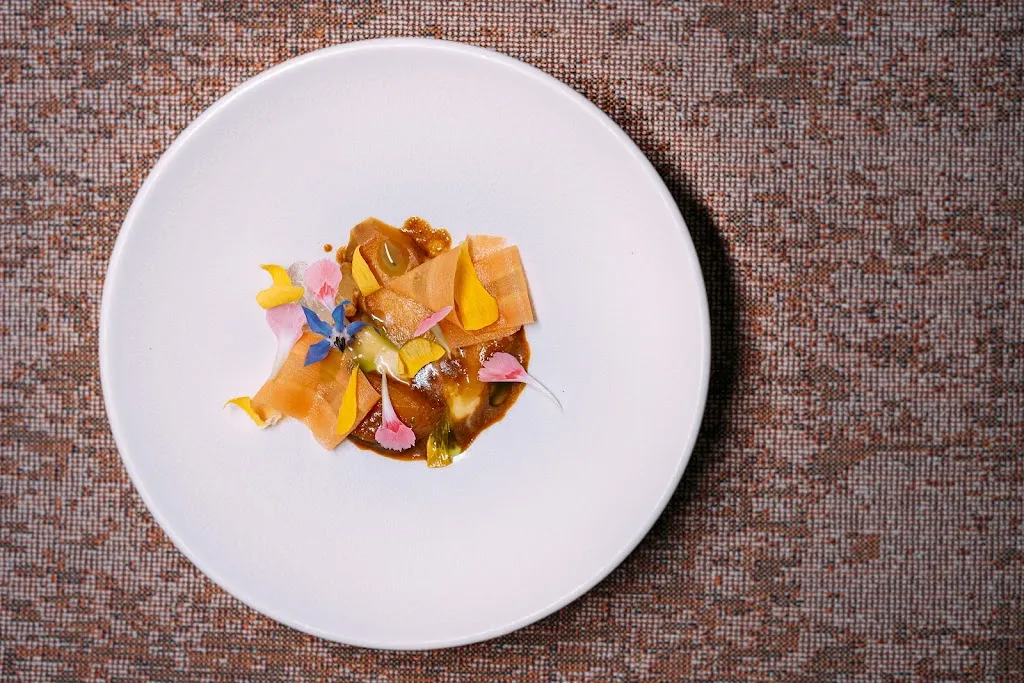 Restaurant Pollen_Avignon_slider_image_3