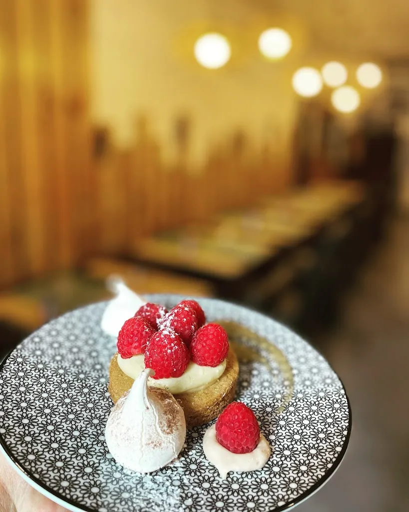 Le Pressoir_Marseille_slider_image_2