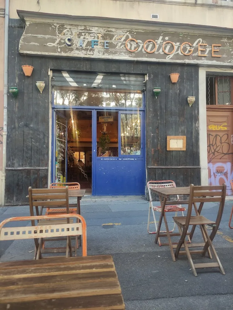 Coogee_Marseille_slider_image_1