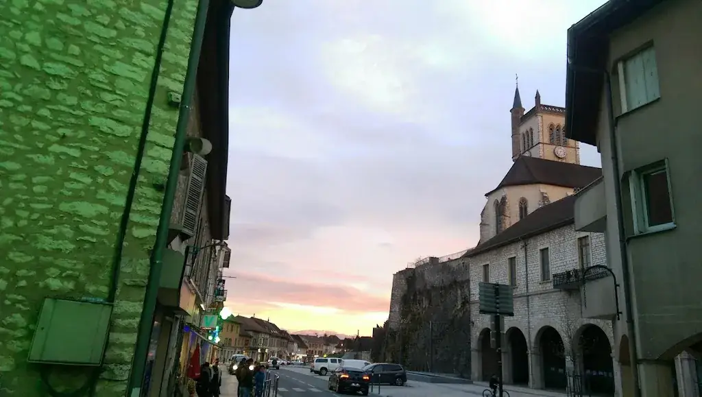 Mega Pizza_Morestel_slider_image_3