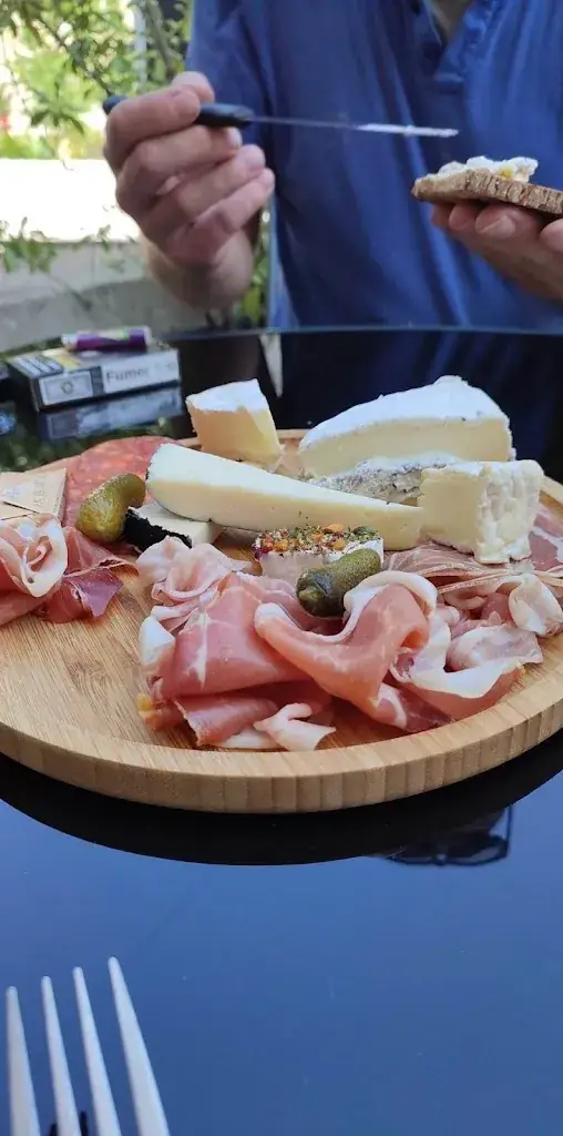 Menu_Pizzeria Restaurant Bar à vin L'Atrape à vin_Barbentane_image_9