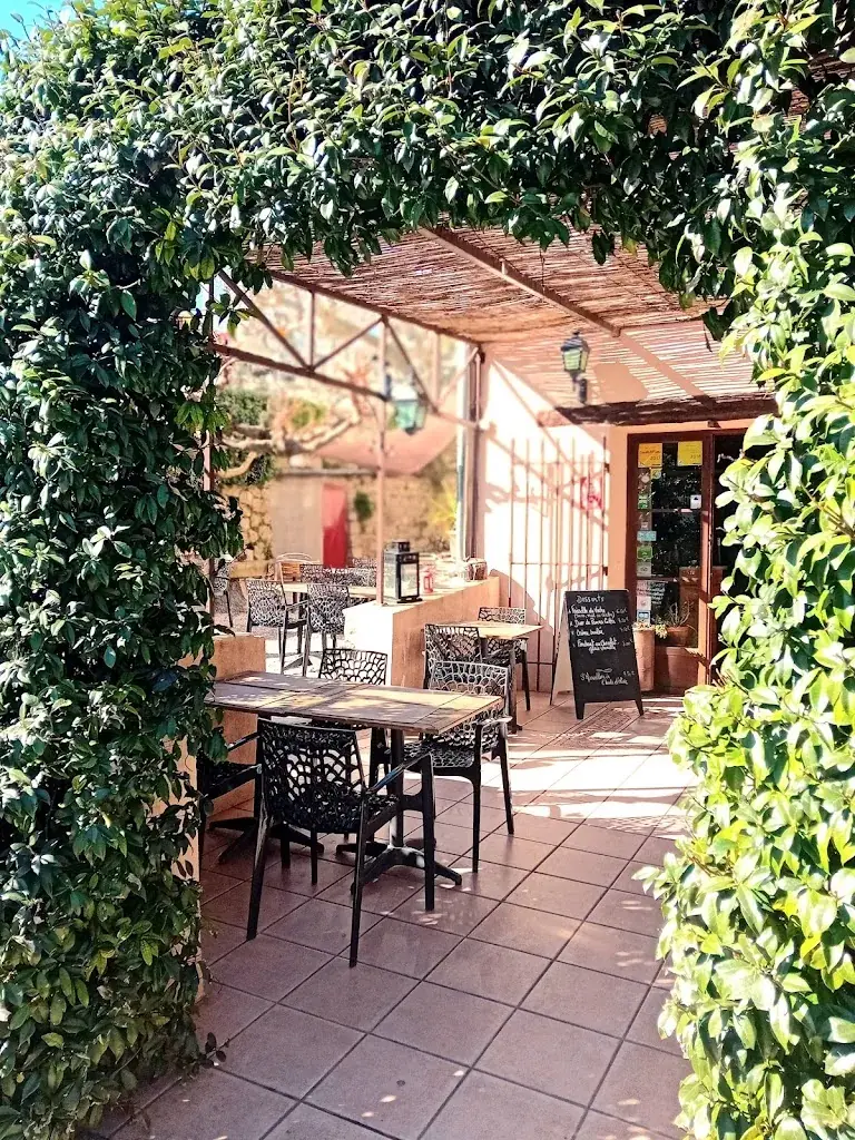 Restaurant Le Moulin des Voisins ristorante a Callas