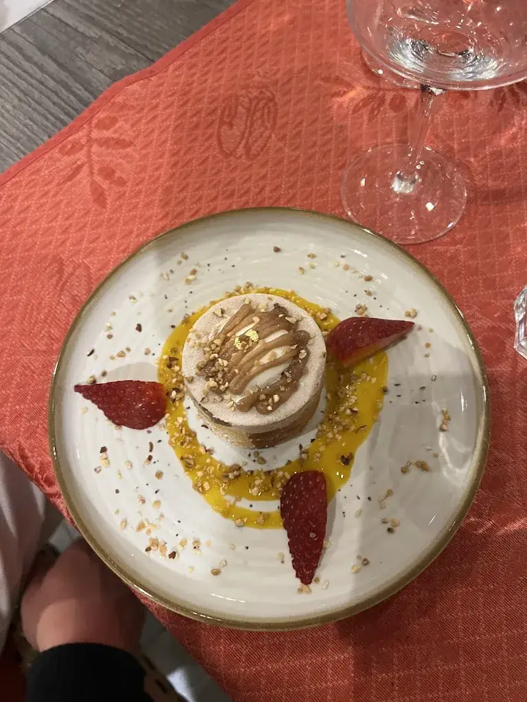 Cara Greiner_Restaurant Le Clavero_Claviers_review