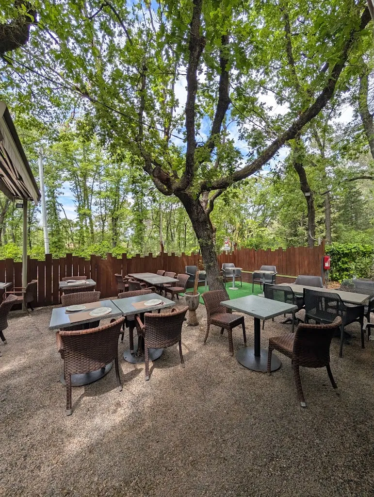 La maison de campagne restaurante en Figanières