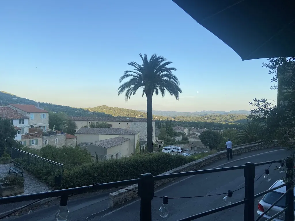 Felix Kleinhenz_RESTAURANT CHEZ HUGO, SEILLANS_Seillans_review