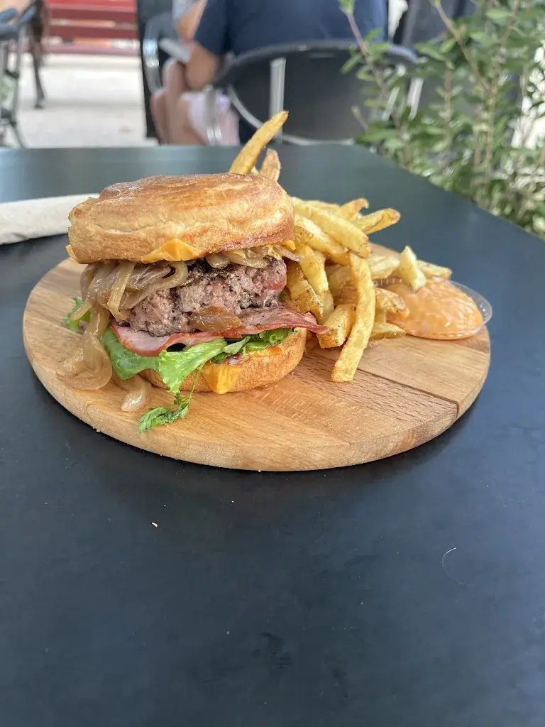 Trinity_Chez mes filles_Barjols_recensione