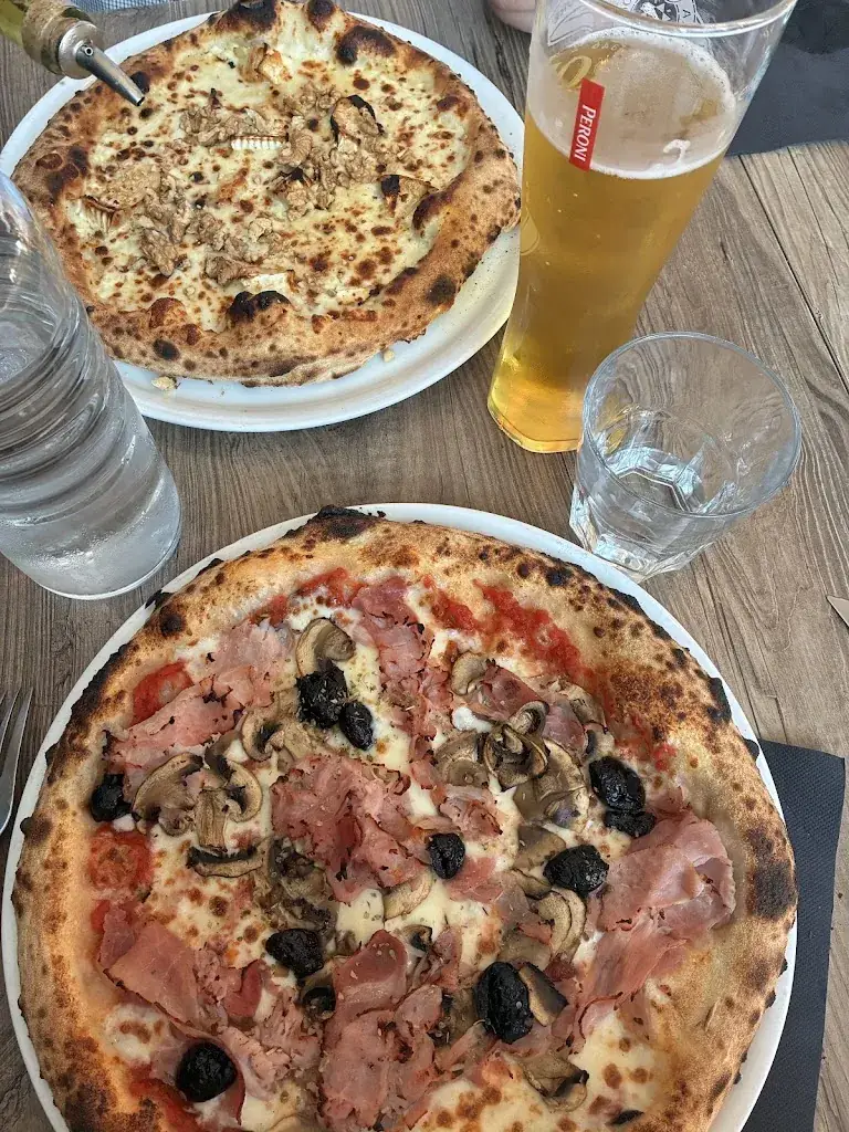 Justine_Epicurio_Nivolas-Vermelle_review