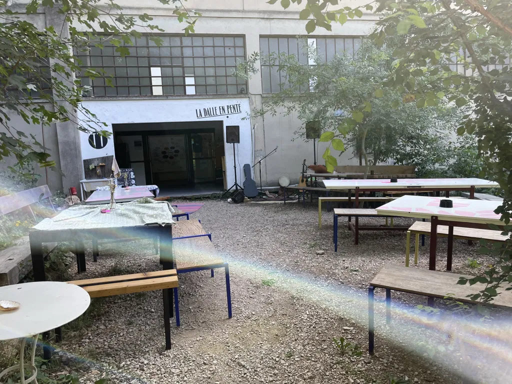 La Dalle en Pente restaurant in Barjols