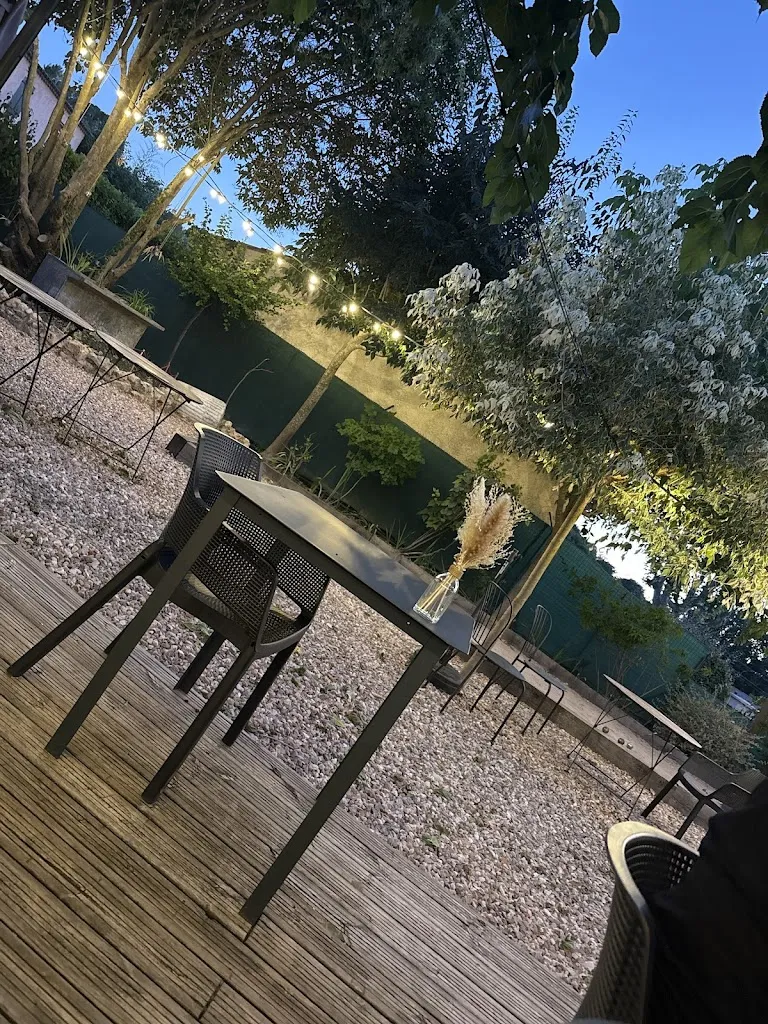 Nicolas FOLLOT_Le jardin d'Édouard_Bras_review