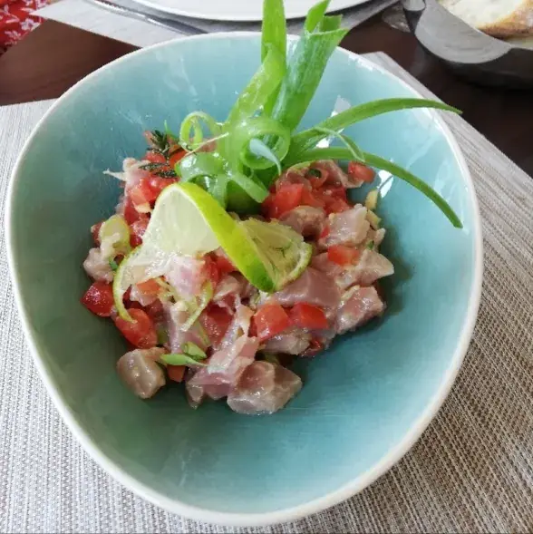 Menu_Les Voisins Restaurant_Beaulieu-sur-Mer_image_8