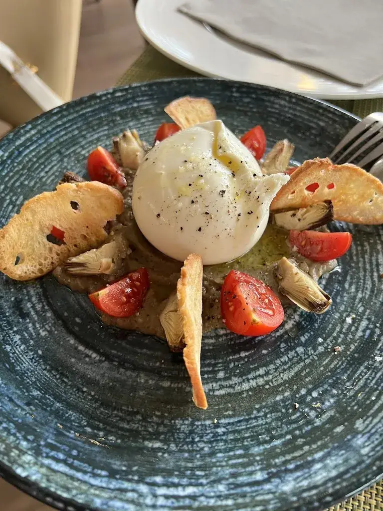 A. Sense_Les Voisins Restaurant_Beaulieu-sur-Mer_review