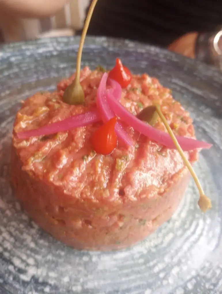 Brad Kitchen_Les Voisins Restaurant_Beaulieu-sur-Mer_review