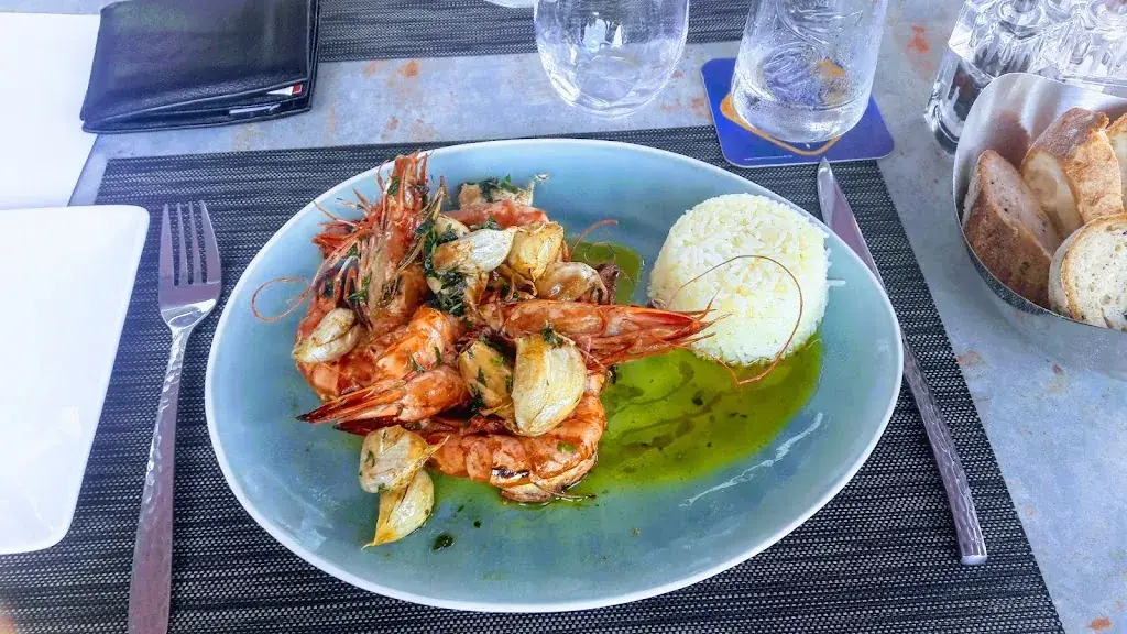 Les Voisins Restaurant_Beaulieu-sur-Mer_slider_image_2