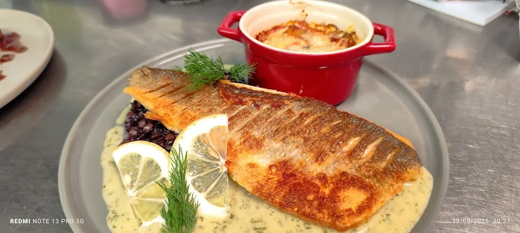 De la Terre au Vin_Bandol_slider_image_2