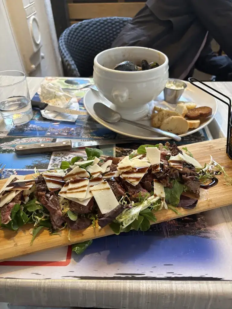 Anthony Taylor_Le bistrot de Mia_Bandol_recensione