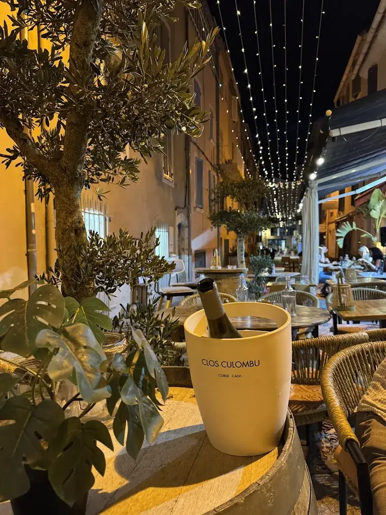 Irina Yavorski_Au Tonnelier_Bandol_review