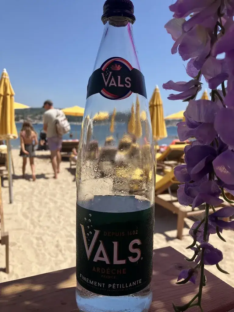 Jonathan_Monsieur Poulpe Plage_Bandol_review