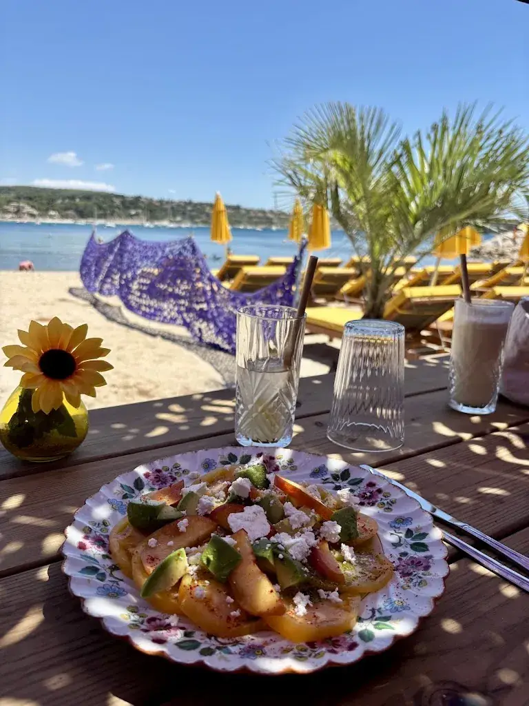 Monsieur Poulpe Plage_Bandol_slider_image_3