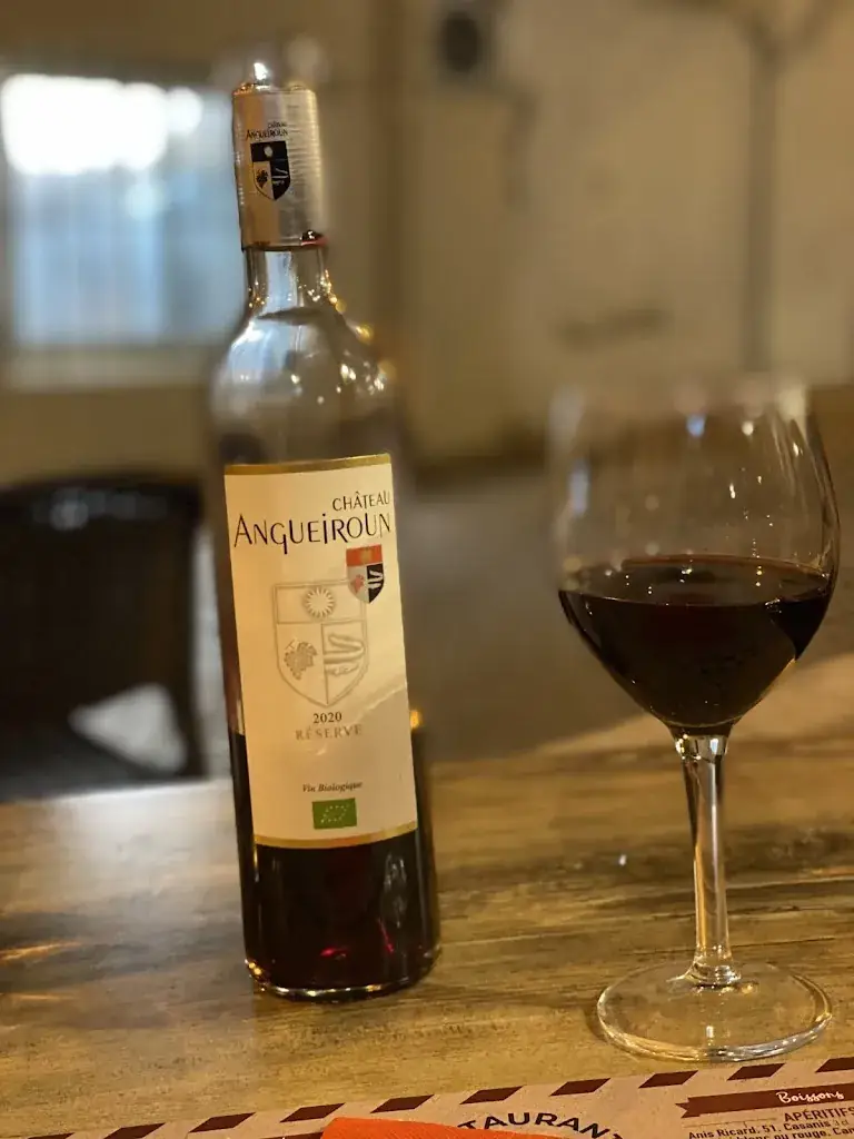 Jon Waring_Auberge Provençale_Bandol_review