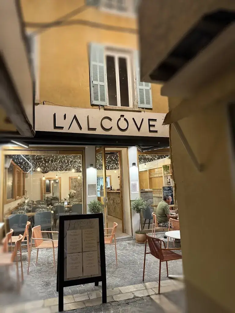 L'ALCÔVE restaurant in Bandol