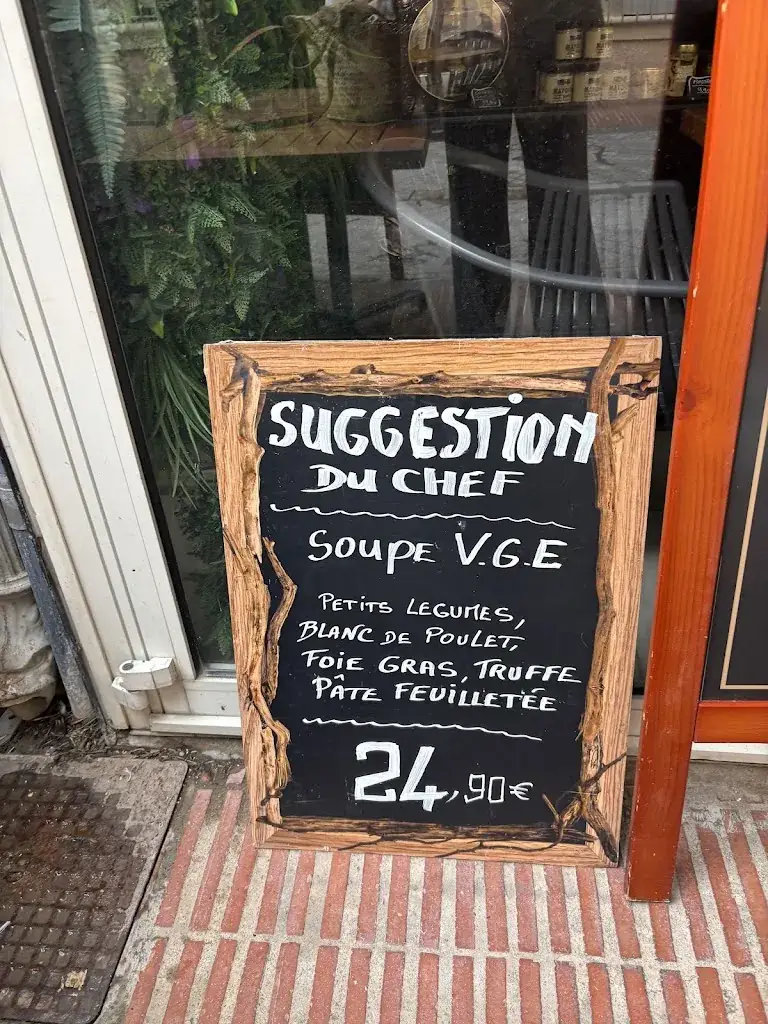 Dorothy Donnelly_Bar à truffes_Bandol_review