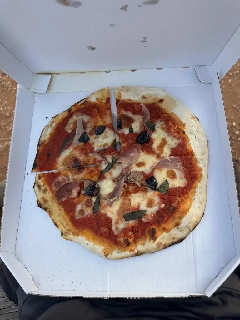 Nate Moore_La casa di boldrini_Bandol_review