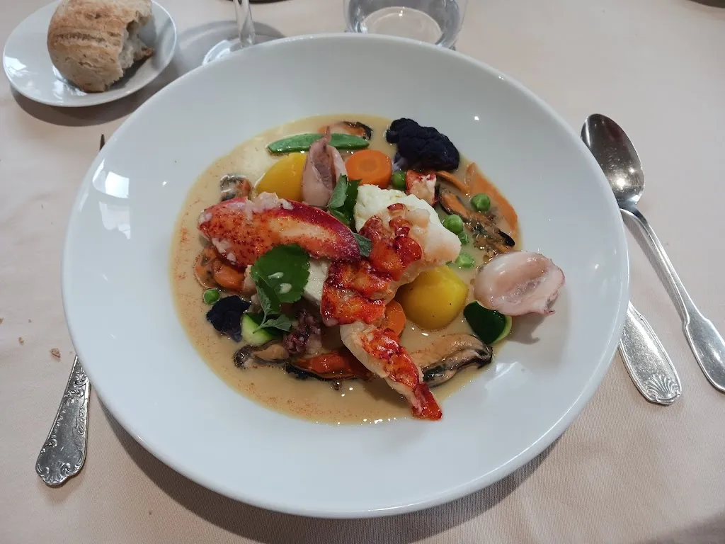 Armelle Couton_Toit Pour Toi, Restaurant Christine et Didier Cozzolino_Orcet_review