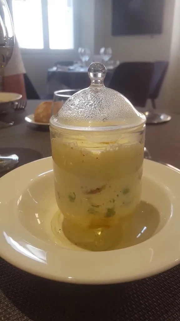 Toit Pour Toi, Restaurant Christine et Didier Cozzolino_Orcet_slider_image_2