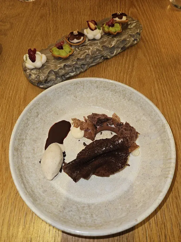 Menu_Restaurant Les Oliviers - Recommandé Guide Michelin_Bandol_image_8