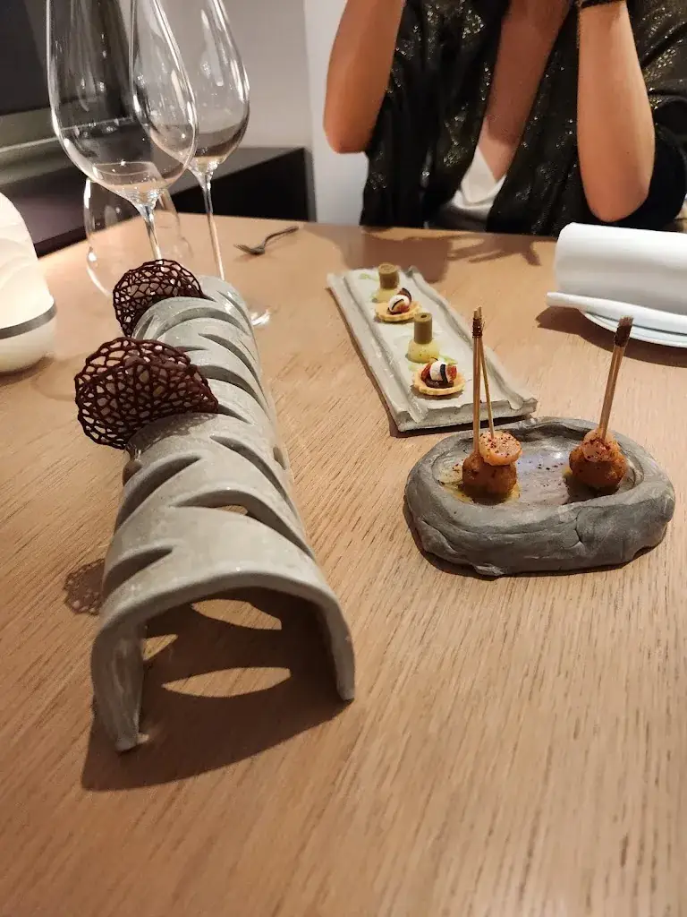 Kirlo90_Restaurant Les Oliviers - Recommandé Guide Michelin_Bandol_review