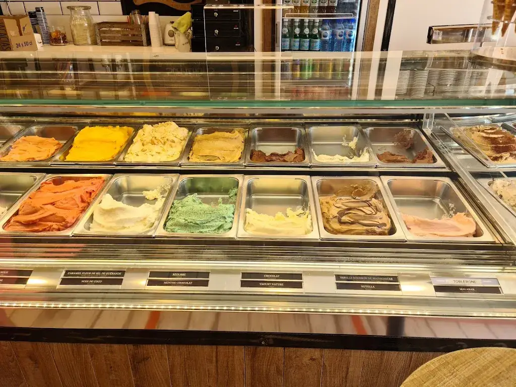 Maison Gavroche_Bandol_slider_image_1