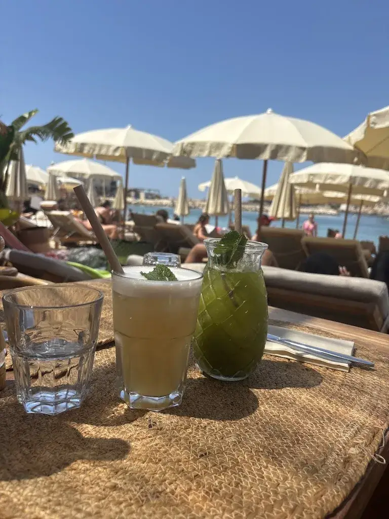 Karma Beach Bandol - Plage privée, Restaurant_Bandol_slider_image_3