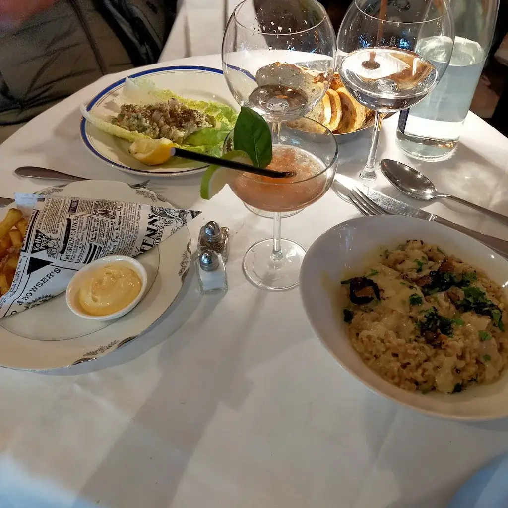 Vilasha VEERASAMY_Auberge du Port_Bandol_review