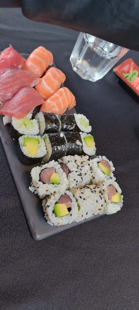 Margarita Lokhova_Le yakka sushi_Bandol_review