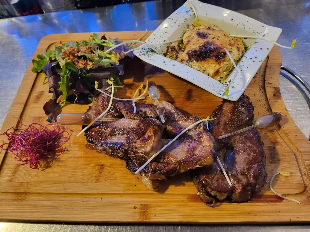 Sam's Klub Restaurant Bandol - Before | Service Tardif restaurant in Bandol