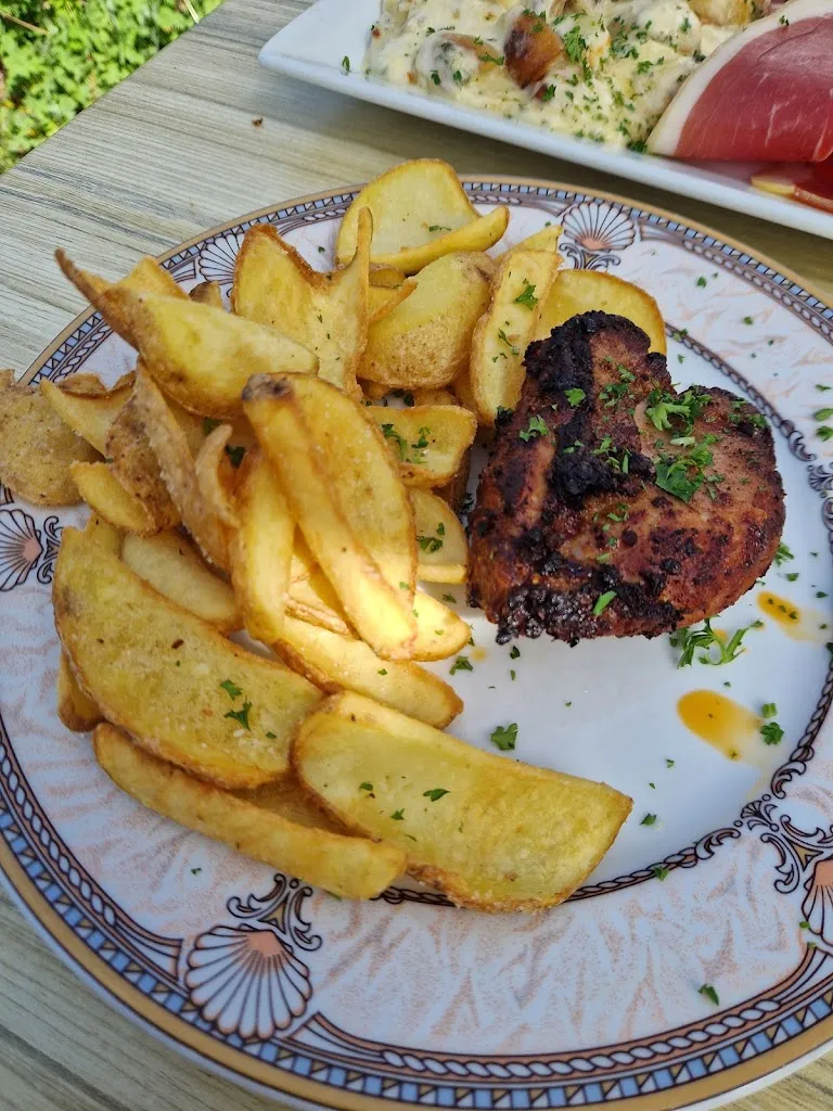 Deb C_Le Village Auvergnat_Orcines_review