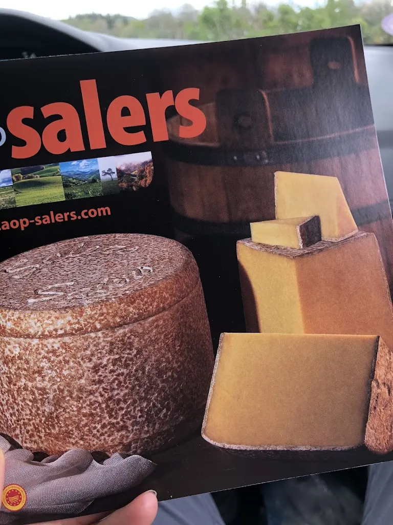 Nannan Shen_Le Village Auvergnat_Orcines_review